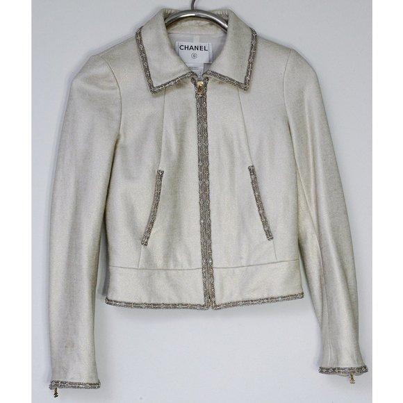 CHANEL Beautiful Women Jacket. Great condition.